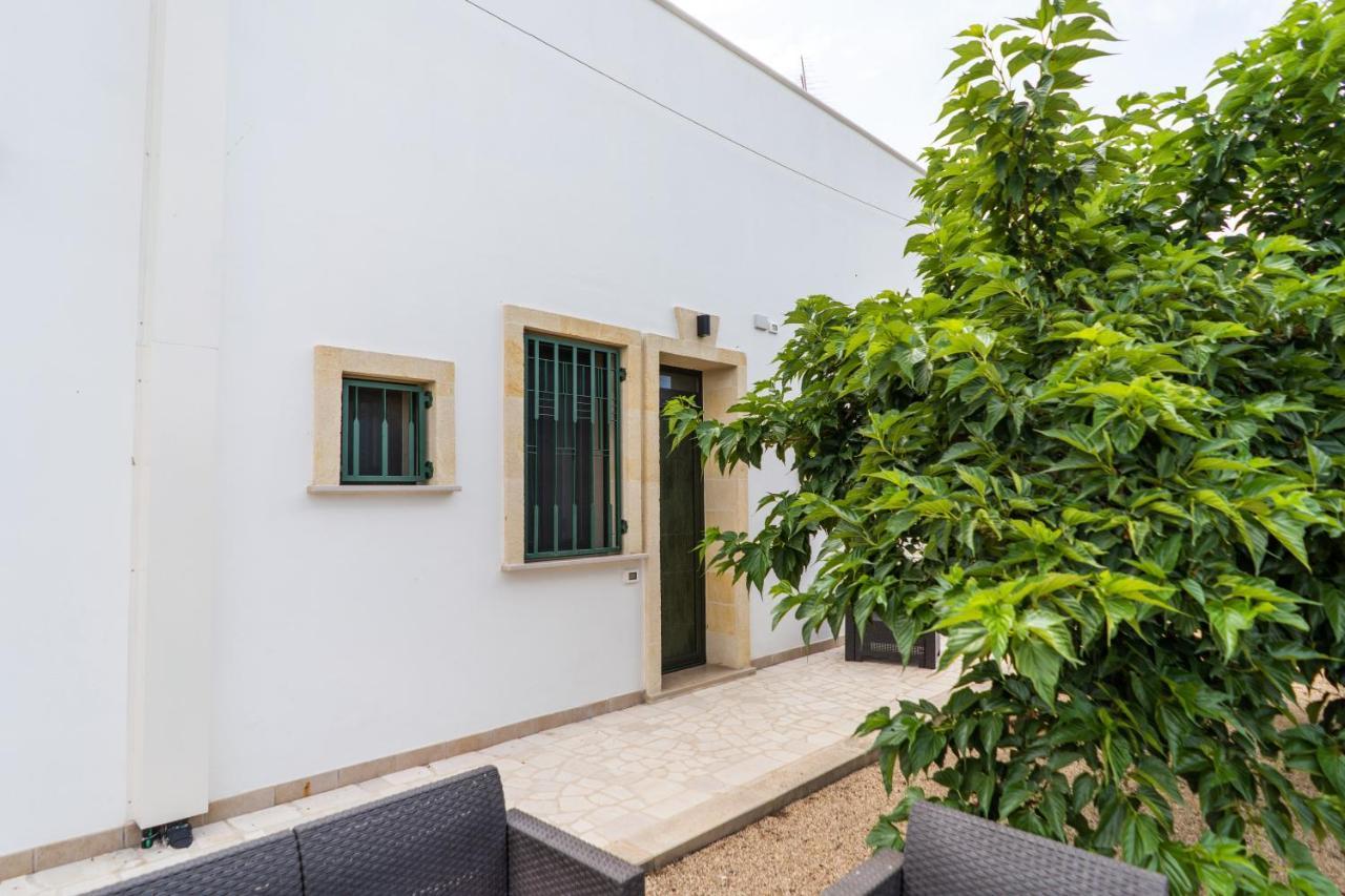 Relais La Giara Guest House Manduria Exterior photo