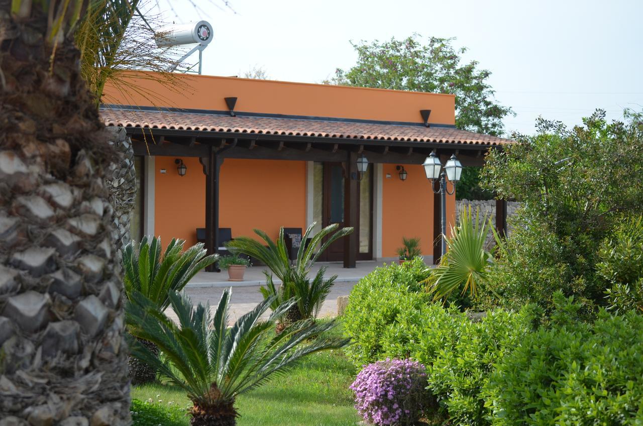 Relais La Giara Guest House Manduria Exterior photo